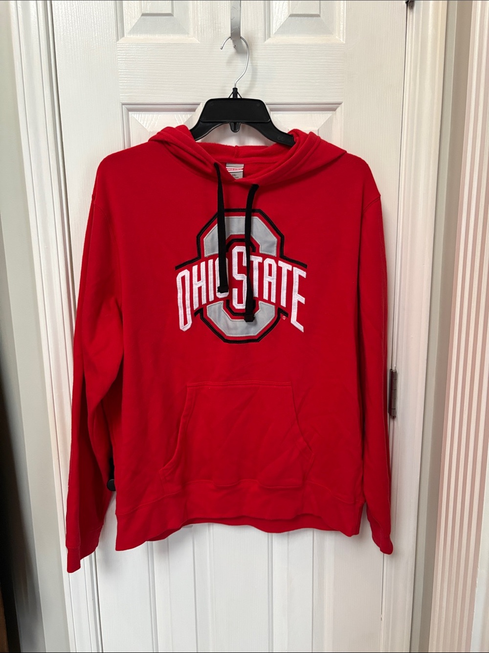 Ohio State Red Hooded Pullover with Chest Graphic